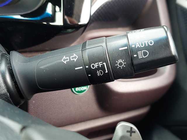 ホンダ Ｎ ＷＧＮ カスタム G ターボパッケージ 東京都 2015(平27)年 14.9万km ポリッシュドメタルメタリック KENWOOD製メモリナビ(MDV-Z701)/・Bluetooth/フルセグTV/CD/DVD/バックカメラ/純正１４インチAW/ハーフレザーシート/ECON/クルーズコントロール/パドルシフト/純正フロアマット/ドアバイザー/HIDオートライト/プッシュスタート/スマートキー/取扱説明書/保証書