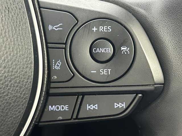 トヨタ ＲＡＶ４ G Zパッケージ 岡山県 2022(令4)年 4万km アティチュードブラックマイカ トヨタセーフティセンス/・プリクラッシュセーフティ/・レーンキープアシスト/・レーダークルーズコントロール/・オートハイビーム/純正SDナビゲーション/(CD/DVD/SD/BT/HDMI/USB/フルセグTV)/バックモニター/ビルトインETC/社外ドライブレコーダー前後/黒レザーシート/運転席パワーシート/運転席メモリシート/前席シートヒーター/前席エアシート/ステアリングリモコン/ステアリングヒーター/ヘッドアップディスプレイ/パワーバックドア/LEDヘッドライト/LEDフォグランプ/社外ツイーター/ISOFIX/横滑り防止/ルーフレール/純正フロアマット/純正18インチAW
