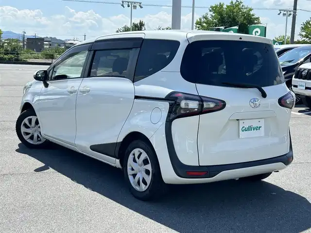 トヨタ シエンタ G クエロ 奈良県 2018(平30)年 3.4万km ホワイトパールクリスタルシャイン トヨタセーフティーセンス　/純正ナビ　/ＥＴＣ　/ドライブレコーダー　/バックカメラ　/両側パワースライド　/レーンキープアシスト　/横滑り防止装置　/オートマチックハイビーム　/オートライト　/フルセグ　/スペアキー１本/純正フロアマット/盗難防止装置/取扱説明書/衝突被害軽減システム