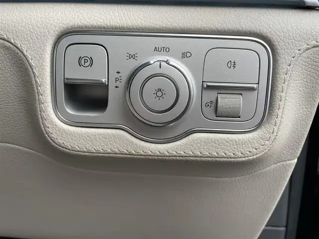 メルセデス・ベンツ ＧＬＳ４００ｄ 4マチック 広島県 2020(令2)年 6.6万km オブシディアンブラック パノラマルーフ/Burmesterプレミアムサウンド/純正ナビ（フルセグTV/Bluetooth）/全方位モニター/ETC2.0/ドライブレコーダー/ホワイトレザーシート/・シートヒーター（1・2列目）/・エアシート（D席・N席）/・パワーシート（1・2列目）/衝突被害軽減ブレーキ/車線逸脱警報/ブラインドスポットモニター/インテリジェントライトシステム/レーダークルーズコントロール/コーナーセンサー/ヘッドアップディスプレイ