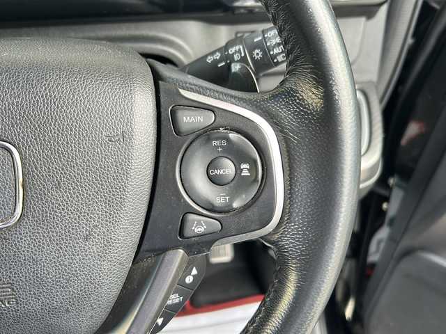 ホンダ ステップワゴン スパーダ クルスピセンシング 愛知県 2018(平30)年 6.9万km プレミアムスパークルブラックパール 登録時走行距離68994km/ワンオーナー/社外7インチメモリナビ/(Bluetooth/フルセグTV/DVD)/ALPINE10.1インチフリップダウンモニター/無限フルエアロ/無限フロアマット/無限ドアバイザー/無限マフラー/ホンダセンシング/衝突軽減ブレーキ/レーンキープアシスト/先行車発進告知/ロードサインアシスト/アダプティブクルーズコントロール/誤発信抑制機能/両側パワスラ/ワクワクゲートバックドア/前席シートヒーター/ビルドインETC/パドルシフト/左側サイドアンダーミラー/スマートキー/(スペアキー×1)/取説/保証書