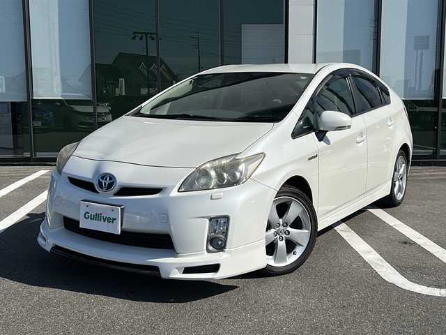 トヨタ プリウス G ツーリングセレクション 岐阜県 2009(平21)年 6.2万km パール 社外SD7インチナビ/プッシュスタート/取説/ヘッドライトウオッシャー/スマートキー/クルーズコントロール/ETC/バックモニター/フルセグ/純正フロアマット/純正アルミ/オートライト/フォグ/キセノンヘッドライト/ドアバイザー