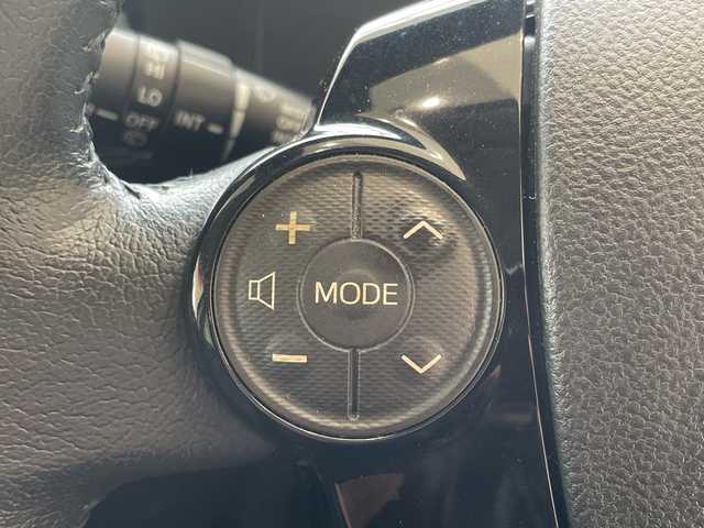 トヨタ アクア S スタイルブラック 埼玉県 2016(平28)年 5.6万km ダークブルーマイカ トヨタセーフティーセンス　/8インチメモリナビ/　　CD/DVD/BT/フルセグ/バックカメラ　/LEDオートライト　/純正15インチアルミホイール　/ETC