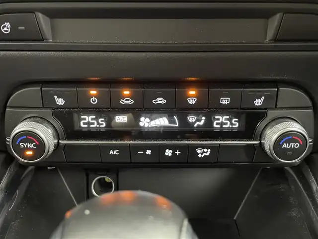 マツダ ＣＸ－５ XD スポーツアピアランス 道央・札幌 2023(令5)年 3.9万km マシーングレープレミアムM ・ワンオーナー/・４WD/・純正SDナビゲーション（地図SD欠品）/　ＢＴ/フルセグ/USB/・ＢＯＳＥサウンド/・ワイヤレス充電/・全方位カメラ/・パワーバックドア/・ＥＴＣ/・i-ACTIVESENCE/・レーダークルーズコントロール/・レーンキープアシスト/・衝突軽減ブレーキ/・横滑り防止装置/・ドライバーアテンションアラート/・ブラインドスポットモニター/・ロードサインアシスト/・前後コーナーセンサー/・前席パワーシート（Ｄ席メモリー付き）/・純正フロアマット/・レザーシート/・前席シートヒーター/・ステアリングヒーター/・オートライト/・ＬＥＤヘッドライト/・ヒルアシストコントロール/・パドルシフト/・ＭＴモード付ＡＴ/・オートワイパー/・スマートキー/・プッシュスタート/・スペアキー1本/・保証書あり/・取説あり/・純正ＡＷ19インチ/・社外17インチＡＷ冬タイヤ積込/・ＪＡＯＳマッドガード