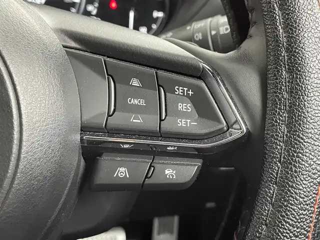 マツダ ＣＸ－５ XD スポーツアピアランス 道央・札幌 2023(令5)年 3.9万km マシーングレープレミアムM ・ワンオーナー/・４WD/・純正SDナビゲーション（地図SD欠品）/　ＢＴ/フルセグ/USB/・ＢＯＳＥサウンド/・ワイヤレス充電/・全方位カメラ/・パワーバックドア/・ＥＴＣ/・i-ACTIVESENCE/・レーダークルーズコントロール/・レーンキープアシスト/・衝突軽減ブレーキ/・横滑り防止装置/・ドライバーアテンションアラート/・ブラインドスポットモニター/・ロードサインアシスト/・前後コーナーセンサー/・前席パワーシート（Ｄ席メモリー付き）/・純正フロアマット/・レザーシート/・前席シートヒーター/・ステアリングヒーター/・オートライト/・ＬＥＤヘッドライト/・ヒルアシストコントロール/・パドルシフト/・ＭＴモード付ＡＴ/・オートワイパー/・スマートキー/・プッシュスタート/・スペアキー1本/・保証書あり/・取説あり/・純正ＡＷ19インチ/・社外17インチＡＷ冬タイヤ積込/・ＪＡＯＳマッドガード