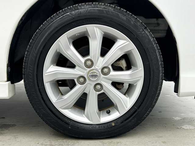 日産 デイズ ルークス ハイウェイスター Xターボ 奈良県 2017(平29)年 2.8万km ホワイトパール 禁煙車/純正ナビ/フルセグTV/（AM/FM/CD/DVD/Bluetooth）/全方位カメラ/インテリジェントエマージェンシーブレーキ/横滑り防止機能/アイドリングストップ/片側パワースライドドア/前方ドラレコ/LEDヘッドライト/オートライト/オートマチックハイビーム/プッシュスタート/スマートキー/純正フロアマット/純正AW