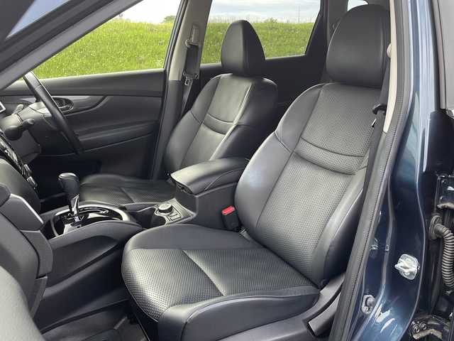 日産 エクストレイル 20X エマージェンシーブレーキ 新潟県 2014(平26)年 11.1万km スチールブルー 4WD/純正SDナビ/CD/DVD/BT/フルセグテレビ/ミュージックサーバー/全方位カメラ/ETC/衝突被害軽減ブレーキ/クルーズコントロール/革シート/シートヒーター /ステアリングスイッチ/パーキングアシスト/コーナーセンサー/スマートキー/プッシュスタート/LEDヘッドライト/オートライト/フォグランプ/純正17インチアルミホイール