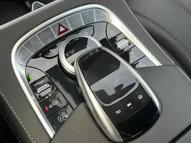 メルセデス・ベンツ Ｓ４００ｄ 4マチック スポーツリミテッド 福岡県 2020(令2)年 1.6万km ダイヤモンドホワイト ワンオーナー/ベーシックパッケージ/パノラミックスライディングルーフ/シートベンチレーター/全席シートヒーター/エアバランスパッケージ/burmesterプレミアムサウンド/純正20インチアルミホイール/黒革シート/全席シートヒーター/シートエアコン/ヘッドアップディスプレイ/ダイヤモンドホワイト/純正ナビ/TV/Apple CarPlay/マルチビームLEDヘッドライト/ドライブレコーダー/ETC