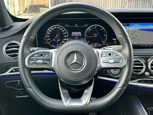 メルセデス・ベンツ Ｓ４００ｄ 4マチック スポーツリミテッド 福岡県 2020(令2)年 1.6万km ダイヤモンドホワイト ワンオーナー/ベーシックパッケージ/パノラミックスライディングルーフ/シートベンチレーター/全席シートヒーター/エアバランスパッケージ/burmesterプレミアムサウンド/純正20インチアルミホイール/黒革シート/全席シートヒーター/シートエアコン/ヘッドアップディスプレイ/ダイヤモンドホワイト/純正ナビ/TV/Apple CarPlay/マルチビームLEDヘッドライト/ドライブレコーダー/ETC
