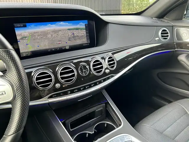 メルセデス・ベンツ Ｓ４００ｄ 4マチック スポーツリミテッド 福岡県 2020(令2)年 1.6万km ダイヤモンドホワイト ワンオーナー/ベーシックパッケージ/パノラミックスライディングルーフ/シートベンチレーター/全席シートヒーター/エアバランスパッケージ/burmesterプレミアムサウンド/純正20インチアルミホイール/黒革シート/全席シートヒーター/シートエアコン/ヘッドアップディスプレイ/ダイヤモンドホワイト/純正ナビ/TV/Apple CarPlay/マルチビームLEDヘッドライト/ドライブレコーダー/ETC