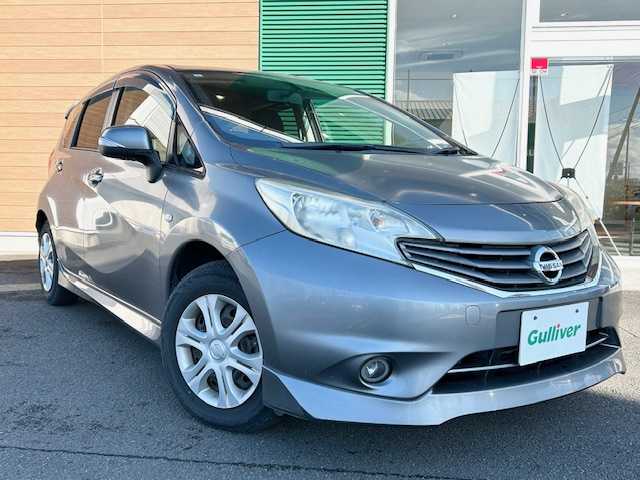日産 ノート X DIG－S 静岡県 2013(平25)年 7.5万km ダークメタルグレー 純正メモリナビ/AM/FM/CD/DVD/BT/フルセグ/スマートキー/プッシュスタート/純正フロアマット/ETC