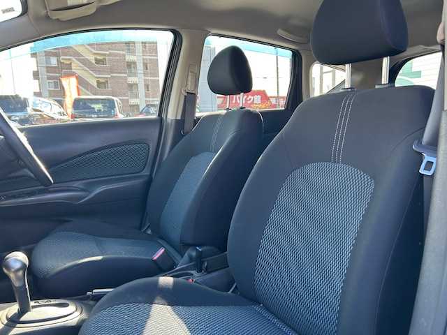 日産 ノート X DIG－S 静岡県 2013(平25)年 7.5万km ダークメタルグレー 純正メモリナビ/AM/FM/CD/DVD/BT/フルセグ/スマートキー/プッシュスタート/純正フロアマット/ETC