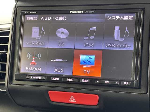 ホンダ Ｎ ＢＯＸ 2トーン カスタム G ターボLパッケージ 群馬県 2016(平28)年 4.8万km プレミアムホワイトパールⅡ 禁煙車　社外7インチナビ　バックカメラ　クルーズコントロール　両側パワースライドドア　HIDオートライト　ハーフレザーシート　純正15インチアルミホイール　ステアリングリモコン　パドルシフト　ETC