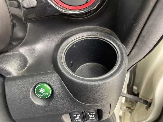 ホンダ Ｎ ＢＯＸ 2トーン カスタム G ターボLパッケージ 群馬県 2016(平28)年 4.8万km プレミアムホワイトパールⅡ 禁煙車　社外7インチナビ　バックカメラ　クルーズコントロール　両側パワースライドドア　HIDオートライト　ハーフレザーシート　純正15インチアルミホイール　ステアリングリモコン　パドルシフト　ETC