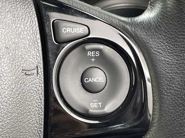 ホンダ Ｎ ＢＯＸ 2トーン カスタム G ターボLパッケージ 群馬県 2016(平28)年 4.8万km プレミアムホワイトパールⅡ 禁煙車　社外7インチナビ　バックカメラ　クルーズコントロール　両側パワースライドドア　HIDオートライト　ハーフレザーシート　純正15インチアルミホイール　ステアリングリモコン　パドルシフト　ETC