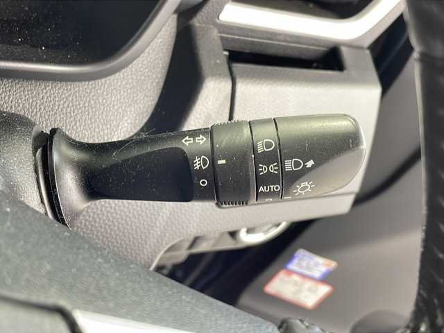 ダイハツ トール カスタムG SAⅡ 長崎県 2018(平30)年 9.9万km レーザーブルークリスタルシャイン ワンオーナー/純正ディスプレイオーディオ/（Bluetooth/CD/DVD）/両側パワースライドドア/バックカメラ/クルーズコントロール/ETC/純正フロアマット/オートライト/USB/後方コーナーセンサー/レーンキープアシスト/LEDヘッドライト/プッシュスタートボタン/スペアキー1本