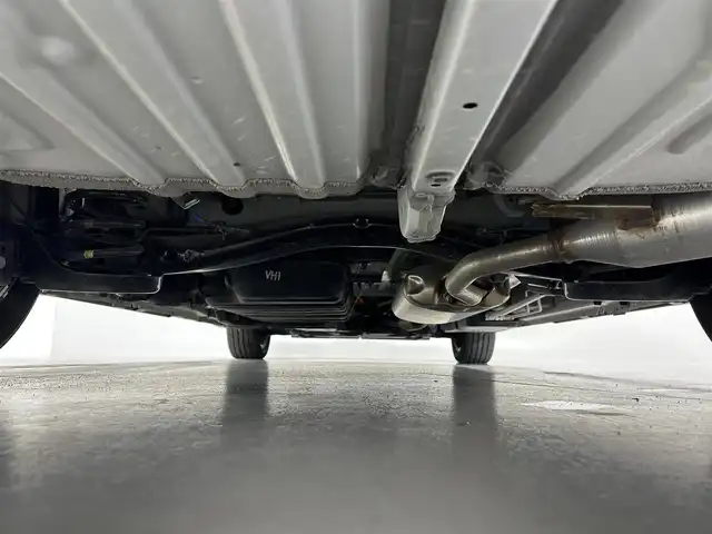 トヨタ ノア ハイブリッド S－Z 佐賀県 2023(令5)年 1.4万km ホワイトパールクリスタルシャイン 純正10型ディスプレイオーディオ/カーナビ/Bluetooth/フルセグTV/バックカメラ/レーダークルーズコントロール/シートヒーター/ハーフレザーシート/ETC/ダブルエアコン/コーナーセンサー/LEDヘッドライト/衝突被害軽減ブレーキ/オートライト/オートマチックハイビーム/スマートキー×２/プッシュスタート/純正フロアマット/純正17インチアルミホイール/盗難防止装置/横滑り防止装置/ドアバイザー