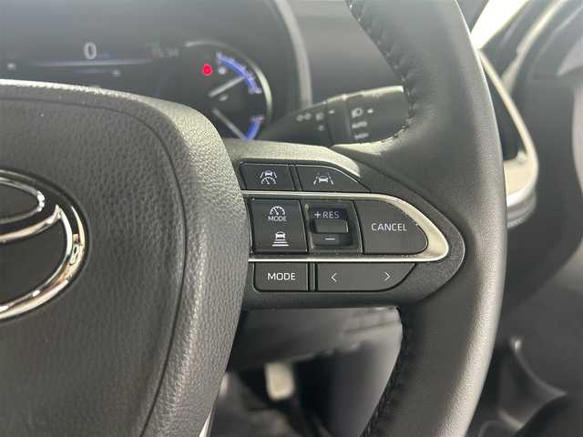 トヨタ ノア ハイブリッド S－Z 佐賀県 2023(令5)年 1.4万km ホワイトパールクリスタルシャイン 純正10型ディスプレイオーディオ/カーナビ/Bluetooth/フルセグTV/バックカメラ/レーダークルーズコントロール/シートヒーター/ハーフレザーシート/ETC/ダブルエアコン/コーナーセンサー/LEDヘッドライト/衝突被害軽減ブレーキ/オートライト/オートマチックハイビーム/スマートキー×２/プッシュスタート/フロアマット/純正17インチアルミホイール/盗難防止装置/横滑り防止装置/ドアバイザー