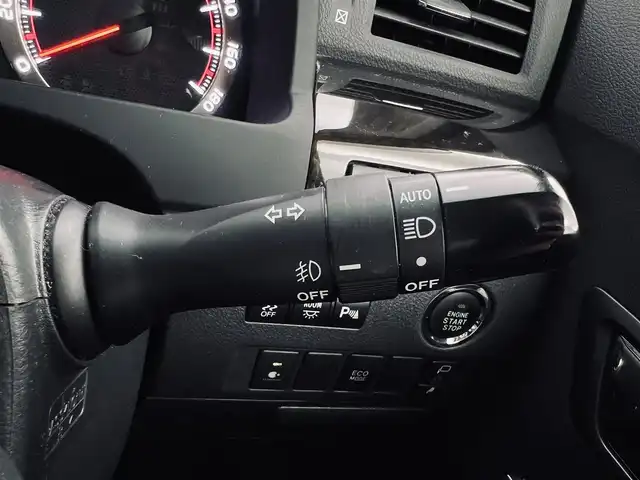 トヨタ アルファード 240S タイプゴールドⅡ 道央・札幌 2014(平26)年 9.7万km ホワイトパールクリスタルシャイン ・モデリスタエアロ(フロント＆サイド＆リア)/・純正メーカーオプションナビ/・フルセグTV/・CD／DVD／BT/・バックカメラ/・ビルトインETC/・社外エンジンスターター/・室内灯LED/・HIDヘッドライト/・電動リアゲート/・オットマン/・フロントフォグライト/・ウィンカーミラー/・前後コーナーセンサー/・横滑り防止装置/・純正フロアマット/・純正サイドバイザー/・スペアキー/・新車保証書/・取扱説明書