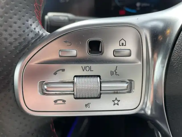 メルセデス・ベンツ ＧＬＡ２００ｄ 4マチック 群馬県 2020(令2)年 4.6万km デニムブルー レーダーセーフティパッケージ/・先行車追従クルーズコントロール/・アクティブブラインドスポットアシスト/・アクティブレーンキーピングアシスト/・アクティブステアリング/・ブレーキアシスト/純正メーカーナビゲーション/（USB/BT/フルセグTV）/全方位カメラ/ビルトインETC2.0/前後ドライブレコーダー/前席シートヒーター/前席メモリパワーシート/アンビエントライト/LEDヘッドライト/クリアランスソナー/パワーバックドア/電格ミラー/純正フロアマット/純正19インチアルミホイール