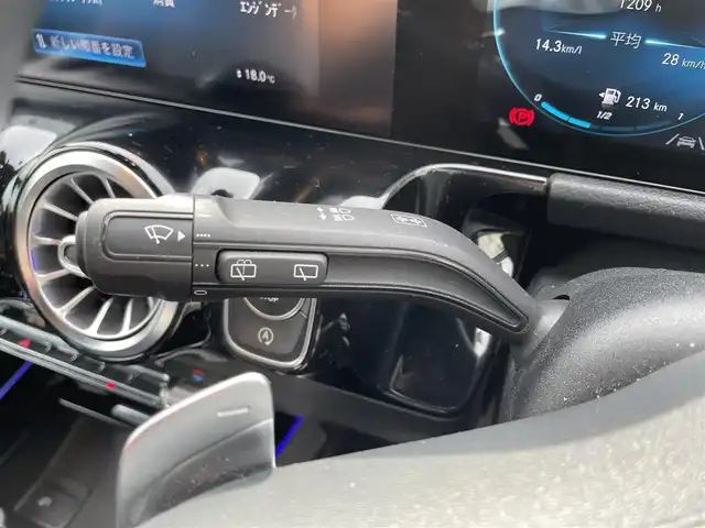 メルセデス・ベンツ ＧＬＡ２００ｄ 4マチック 群馬県 2020(令2)年 4.6万km デニムブルー レーダーセーフティパッケージ/・先行車追従クルーズコントロール/・アクティブブラインドスポットアシスト/・アクティブレーンキーピングアシスト/・アクティブステアリング/・ブレーキアシスト/純正メーカーナビゲーション/（USB/BT/フルセグTV）/全方位カメラ/ビルトインETC2.0/前後ドライブレコーダー/前席シートヒーター/前席メモリパワーシート/アンビエントライト/LEDヘッドライト/クリアランスソナー/パワーバックドア/電格ミラー/純正フロアマット/純正19インチアルミホイール
