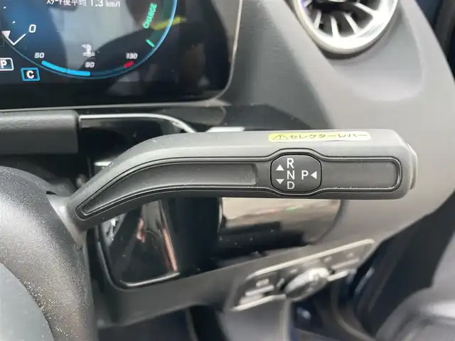メルセデス・ベンツ ＧＬＡ２００ｄ 4マチック 群馬県 2020(令2)年 4.6万km デニムブルー レーダーセーフティパッケージ/・先行車追従クルーズコントロール/・アクティブブラインドスポットアシスト/・アクティブレーンキーピングアシスト/・アクティブステアリング/・ブレーキアシスト/純正メーカーナビゲーション/（USB/BT/フルセグTV）/全方位カメラ/ビルトインETC2.0/前後ドライブレコーダー/前席シートヒーター/前席メモリパワーシート/アンビエントライト/LEDヘッドライト/クリアランスソナー/パワーバックドア/電格ミラー/純正フロアマット/純正19インチアルミホイール
