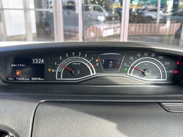 ホンダ Ｎ ＢＯＸ カスタム L コーディネートスタイル 静岡県 2022(令4)年 2.9万km プラチナホワイトパール 純正ナビ/CD/DVD/AM/FM/フルセグTV/ipod/SD/USB/Bluetooth/主要装備/・バックカメラ　/・両側パワースライドドア　/・シートヒーター　/・レーダークルーズコントロール　/・コーナーセンサー　/・スマートキー　/・レーンキープ　/・プッシュスタート　/・ホンダセンシング　/・ＥＴＣ　/・フォグランプ/・純正LEDライト/・衝突軽減システム/・オートライト/・チップアップシート/・横滑り防止装置