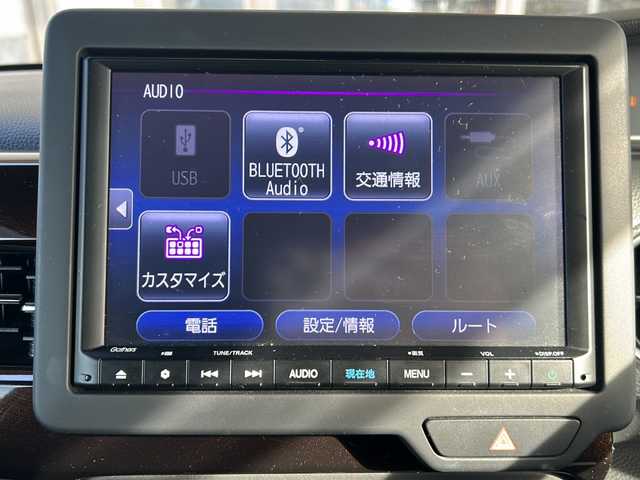 ホンダ Ｎ ＢＯＸ カスタム L コーディネートスタイル 静岡県 2022(令4)年 2.9万km プラチナホワイトパール 純正ナビ/CD/DVD/AM/FM/フルセグTV/ipod/SD/USB/Bluetooth/主要装備/・バックカメラ　/・両側パワースライドドア　/・シートヒーター　/・レーダークルーズコントロール　/・コーナーセンサー　/・スマートキー　/・レーンキープ　/・プッシュスタート　/・ホンダセンシング　/・ＥＴＣ　/・フォグランプ/・純正LEDライト/・衝突軽減システム/・オートライト/・チップアップシート/・横滑り防止装置