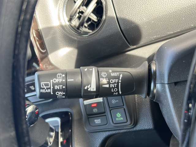 ホンダ Ｎ ＢＯＸ カスタム L コーディネートスタイル 静岡県 2022(令4)年 2.9万km プラチナホワイトパール 純正ナビ/CD/DVD/AM/FM/フルセグTV/ipod/SD/USB/Bluetooth/主要装備/・バックカメラ　/・両側パワースライドドア　/・シートヒーター　/・レーダークルーズコントロール　/・コーナーセンサー　/・スマートキー　/・レーンキープ　/・プッシュスタート　/・ホンダセンシング　/・ＥＴＣ　/・フォグランプ/・純正LEDライト/・衝突軽減システム/・オートライト/・チップアップシート/・横滑り防止装置