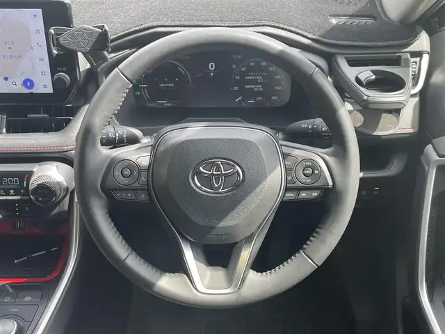 トヨタ ＲＡＶ４ HV アドベンチャー オフロードPKGⅡ 兵庫県 2024(令6)年 1.6万km アティチュードブラックマイカ ワンオーナー/保証書/取扱説明書/純正メモリーナビ/フルセグ/Bluetooth/全方位カメラ/クルーズコントロール/ETC２．０/BSM/ドライブレコーダー前後（SDカードなし）/スマートキー×２/レザーシート/パワーシート/純正アルミホイール/社外フロアマット/ドアミラーカバー（GORI GORI BLACK塗装）/HDMI入力端子