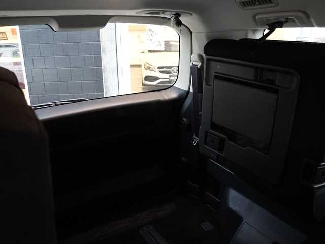 三菱 デリカＤ：５ ROADEST G Power P 道央・札幌 2012(平24)年 9.6万km 黒 (株)IDOMが運営する【じしゃロン札幌豊平店】の自社ローン対象車両になります。こちらは現金ご利用時の価格です。/自社ローンご希望の方は別途その旨お申付け下さい。/・ALPINE Vie-x088V 8インチ WVGA /  HDDナビ/・バックカメラ/・ETC/・フルセグTV/・リアフリップダウンモニター/・左右パワースライドドア/・クルコン/・パトルシフト/・スペアキーあり