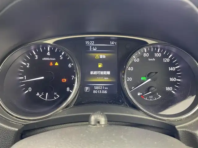 日産 エクストレイル 20X エマージェンシーブレーキ 群馬県 2014(平26)年 5.8万km ダイヤモンドブラック 禁煙車　純正８型ナビ　後席モニター　Ｂカメラ　エマブレ　ダウンヒルコントロール　ＬＥＤヘッドライト　オートライト　シートヒーター　デュアルオートエアコン　コーナーセンサー　ビルトインＥＴＣ　純正アルミ