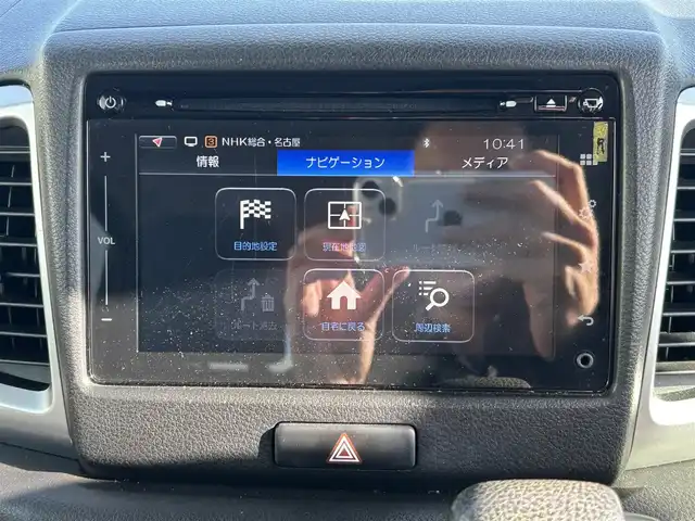 スズキ スペーシア G リミテッド 富山県 2017(平29)年 3.9万km スチールシルバーM 純正SDナビ/（AM/FM/CD/DVD/USB/ipod)/Bluetooth/フルセグTV/カメラ(全方位、バック)/衝突軽減システム/レーンキープアシスト/横滑り防止装置/盗難防止装置/片側パワースライドドア/シートヒーター　運転席/ビルトインETC/ハロゲンライト/アイドリングストップ/スマートキー×2/取扱説明書/保証書