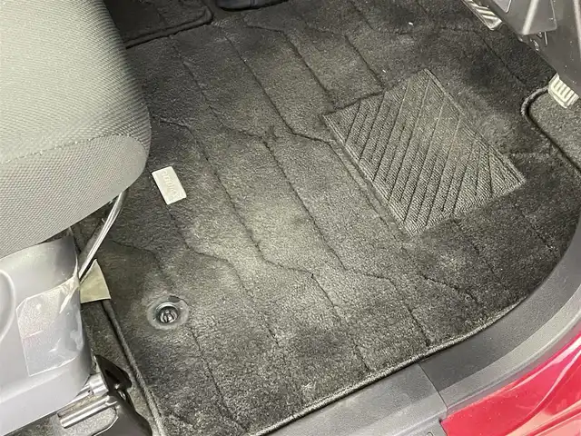 トヨタ ルーミー カスタムG－T 群馬県 2018(平30)年 4.4万km ブラックマイカ/マゼンダベリーメタリック 純正７インチナビ　全方位カメラ　衝突軽減システム　クルーズコントロール　横滑り防止　レーンアシスト　LEDライト　フォグライト　スマートキー　プッシュスタート　純正アルミホイール　禁煙車