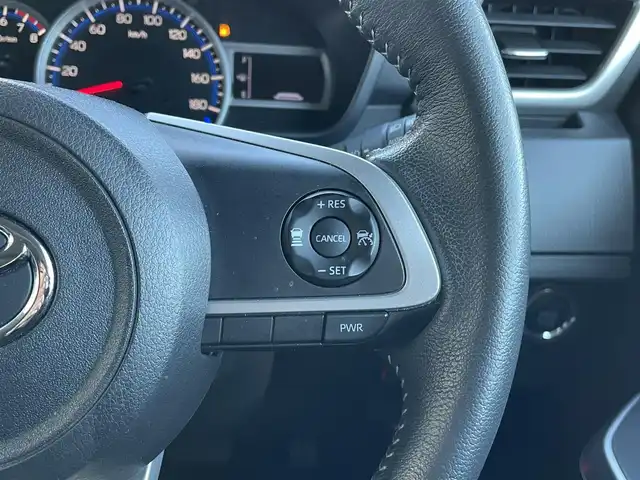 トヨタ ルーミー カスタムG 東京都 2021(令3)年 5.2万km パールホワイトⅢ 純正ディスプレイオーディオ/全方位カメラ/フルセグテレビ/Apple CarPlay/Android Auto/両側パワースライドドア/クルーズコントロール/ETC/革調シートカバー/LEDヘッドライト/オートヘッドライト/コーナーセンサー/スマートキー