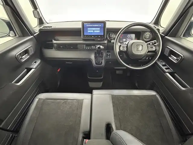 ホンダ Ｎ ＢＯＸ カスタム ターボ 熊本県 2023(令5)年 2.6万km クリスタルブラックパール 禁煙車　/純正ナビVXM-245ZFEi（ＡｐｐｌＣａｒＰｌａｙ・ＡｎｄｒｏｉｄＡｕｔｏ・ＢＴ・フルセグ・ＵＳＢ）/バックカメラ　/純正前後ドライブレコーダー　/レーダークルーズコントロール/ビルトインＥＴＣ　/両側パワースライドドア　/前後クリアランスソナー/衝突軽減ブレーキ/レーンキープアシスト/路外逸脱制御機能/踏み間違い衝突軽減システム/パーキングセンサー警報/横滑り防止/アイドリングストップ/前席シートヒーター/ハーフレザーシート/純正フロアマット/純正１５インチAW/オートライト/LEDヘッドライト/スマートキー/プッシュスタート