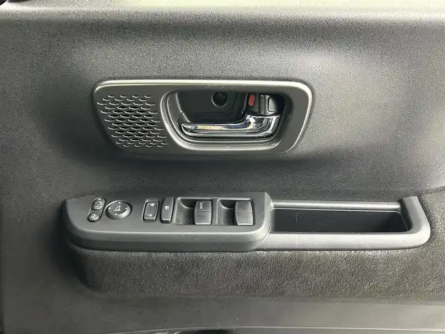 ホンダ Ｎ ＢＯＸ カスタム ターボ 熊本県 2023(令5)年 2.6万km クリスタルブラックパール 禁煙車　/純正ナビVXM-245ZFEi（ＡｐｐｌＣａｒＰｌａｙ・ＡｎｄｒｏｉｄＡｕｔｏ・ＢＴ・フルセグ・ＵＳＢ）/バックカメラ　/純正前後ドライブレコーダー　/レーダークルーズコントロール/ビルトインＥＴＣ　/両側パワースライドドア　/前後クリアランスソナー/衝突軽減ブレーキ/レーンキープアシスト/路外逸脱制御機能/踏み間違い衝突軽減システム/パーキングセンサー警報/横滑り防止/アイドリングストップ/前席シートヒーター/ハーフレザーシート/純正フロアマット/純正１５インチAW/オートライト/LEDヘッドライト/スマートキー/プッシュスタート