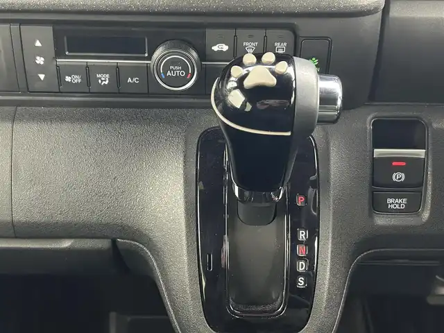 ホンダ Ｎ ＢＯＸ カスタム ターボ 熊本県 2023(令5)年 2.6万km クリスタルブラックパール 禁煙車　/純正ナビVXM-245ZFEi（ＡｐｐｌＣａｒＰｌａｙ・ＡｎｄｒｏｉｄＡｕｔｏ・ＢＴ・フルセグ・ＵＳＢ）/バックカメラ　/純正前後ドライブレコーダー　/レーダークルーズコントロール/ビルトインＥＴＣ　/両側パワースライドドア　/前後クリアランスソナー/衝突軽減ブレーキ/レーンキープアシスト/路外逸脱制御機能/踏み間違い衝突軽減システム/パーキングセンサー警報/横滑り防止/アイドリングストップ/前席シートヒーター/ハーフレザーシート/純正フロアマット/純正１５インチAW/オートライト/LEDヘッドライト/スマートキー/プッシュスタート