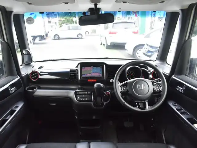 ホンダ Ｎ ＢＯＸ 2トーン カスタム G ターボLパッケージ 神奈川県 2015(平27)年 5万km プレミアムホワイトパールⅡ メモリナビAVN-Z04i/フルセグテレビ/Bluetoothオーディオ/DVD/CD/バックカメラ/両側パワースライドドア/RS-RダウンサスTi2000/4本出しマフラー/スマートキー/HIDヘッドライト/クルーズコントロール/シティブレーキシステム/アイドリングストップシステム/ETC/保証書/取扱説明書