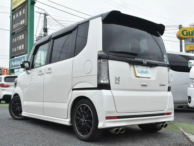 ホンダ Ｎ ＢＯＸ 2トーン カスタム G ターボLパッケージ 神奈川県 2015(平27)年 5万km プレミアムホワイトパールⅡ メモリナビAVN-Z04i/フルセグテレビ/Bluetoothオーディオ/DVD/CD/バックカメラ/両側パワースライドドア/RS-RダウンサスTi2000/4本出しマフラー/スマートキー/HIDヘッドライト/クルーズコントロール/シティブレーキシステム/アイドリングストップシステム/ETC/保証書/取扱説明書