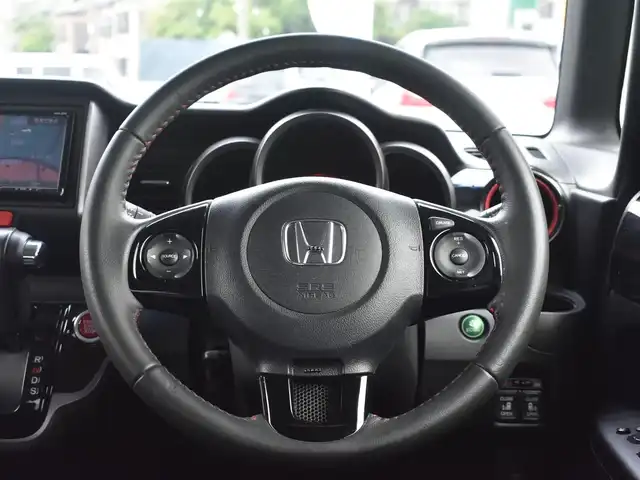 ホンダ Ｎ ＢＯＸ 2トーン カスタム G ターボLパッケージ 神奈川県 2015(平27)年 5万km プレミアムホワイトパールⅡ メモリナビAVN-Z04i/フルセグテレビ/Bluetoothオーディオ/DVD/CD/バックカメラ/両側パワースライドドア/RS-RダウンサスTi2000/4本出しマフラー/スマートキー/HIDヘッドライト/クルーズコントロール/シティブレーキシステム/アイドリングストップシステム/ETC/保証書/取扱説明書