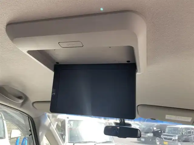 日産 セレナ ハイウェイスター Sハイブリッド 大阪府 2014(平26)年 9.2万km ブリリアントホワイトパール (株)IDOMが運営する【じしゃロン東大阪店】の自社ローン対象車両になります。こちらは現金ご利用時の価格です。/自社ローンご希望の方は別途その旨お申付け下さい。/純正9インチナビゲーション/（フルセグTV/CD/DVD/BT/SD）/アラウンドビューモニター/純正フリップダウンモニター/エマージェンシーブレーキ/ETC/前後コーナーセンサー/アイドリングストップ/左側パワースライドドア/純正16インチアルミホイール/プッシュスタート/スマートキー/スペアキー/純正フロアマット/ドアバイザー/取扱説明書＆保証書