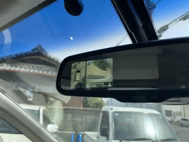 日産 セレナ ハイウェイスター Sハイブリッド 大阪府 2014(平26)年 9.2万km ブリリアントホワイトパール (株)IDOMが運営する【じしゃロン東大阪店】の自社ローン対象車両になります。こちらは現金ご利用時の価格です。/自社ローンご希望の方は別途その旨お申付け下さい。/純正9インチナビゲーション/（フルセグTV/CD/DVD/BT/SD）/アラウンドビューモニター/純正フリップダウンモニター/エマージェンシーブレーキ/ETC/前後コーナーセンサー/アイドリングストップ/左側パワースライドドア/純正16インチアルミホイール/プッシュスタート/スマートキー/スペアキー/純正フロアマット/ドアバイザー/取扱説明書＆保証書