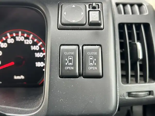 日産 セレナ ハイウェイスター Vセレクション 宮城県 2009(平21)年 15.2万km ディープカシス 純正ナビ（HC309-A）/（CD/DVD/FM/AM）/フルセグTV/バックカメラ/両側パワースライドドア/オートライト/アルパイン10.2インチフリップダウンモニター/（TMX-R1100M)/ETC/オートライト/純正15インチアルミホイール