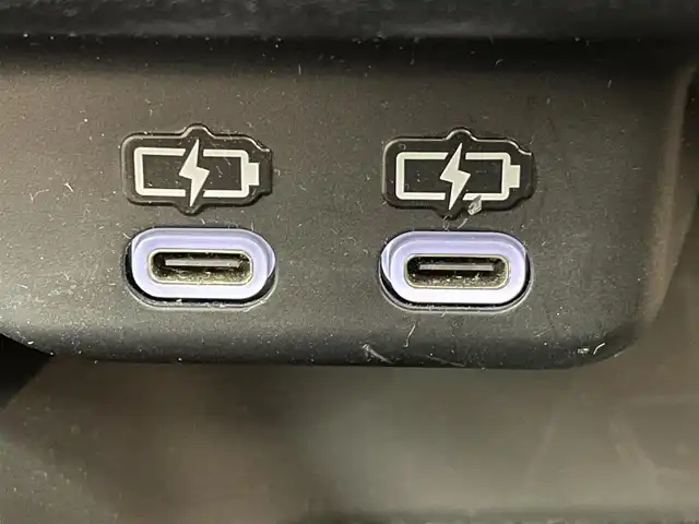 レクサス ＵＸ 250h グレイスフル エクスプローラー 熊本県 2023(令5)年 1万km テレーンカーキマイカM 純正SDナビ/・フルセグTV/BT/FM/AM/全方位カメラ/レクサスセーフティシステム/・衝突軽減ブレーキ/・レーントレーシングアシスト/・ブラインドスポットモニター/・パーキングサポートブレーキ/・クリアランスソナー/・レーダークルーズコントロール/・オートマチックハイビーム/パワーバックドア/ビルトインETC2.0/前後ドライブレコーダー/パドルシフト/ステアリングヒーター/革シート/・D/Nパワーシート/・D/Nシートヒーター/・D/Nシートクーラー/電動パーキング/オートホールド/スマートキー/スペアキー