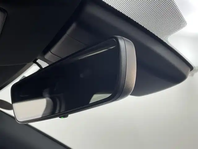 レクサス ＵＸ 250h グレイスフル エクスプローラー 熊本県 2023(令5)年 1万km テレーンカーキマイカM 純正SDナビ/・フルセグTV/BT/FM/AM/全方位カメラ/レクサスセーフティシステム/・衝突軽減ブレーキ/・レーントレーシングアシスト/・ブラインドスポットモニター/・パーキングサポートブレーキ/・クリアランスソナー/・レーダークルーズコントロール/・オートマチックハイビーム/パワーバックドア/ビルトインETC2.0/前後ドライブレコーダー/パドルシフト/ステアリングヒーター/革シート/・D/Nパワーシート/・D/Nシートヒーター/・D/Nシートクーラー/電動パーキング/オートホールド/スマートキー/スペアキー