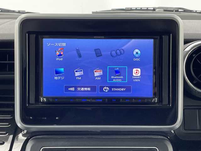 スズキ スペーシア カスタム HYBRID XS 栃木県 2018(平30)年 4.3万km ピュアホワイトP メモリナビ/(CD/DVD/フルセグTV/Bluetooth/SD)/衝突被害軽減ブレーキ/車線逸脱制御機能/後方コーナーセンサー/両側パワースライドドア/シートヒーター/禁煙車/オートライト/LEDヘッドライト/横滑り防止装置/フォグランプ/スマートキー/プッシュスタート/アイドリングストップ/ステアリングスイッチ/革巻きステアリング/電動格納ミラー/純正１５インチアルミホイール/フロアマット