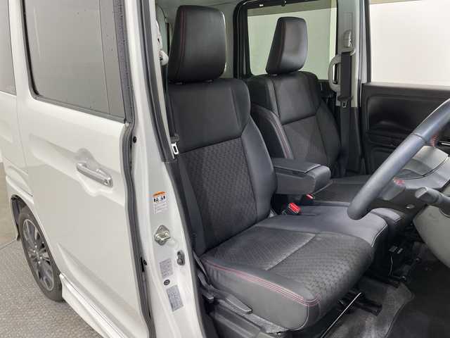 スズキ スペーシア カスタム HYBRID XS 栃木県 2018(平30)年 4.3万km ピュアホワイトP メモリナビ/(CD/DVD/フルセグTV/Bluetooth/SD)/衝突被害軽減ブレーキ/車線逸脱制御機能/後方コーナーセンサー/両側パワースライドドア/シートヒーター/禁煙車/オートライト/LEDヘッドライト/横滑り防止装置/フォグランプ/スマートキー/プッシュスタート/アイドリングストップ/ステアリングスイッチ/革巻きステアリング/電動格納ミラー/純正１５インチアルミホイール/フロアマット