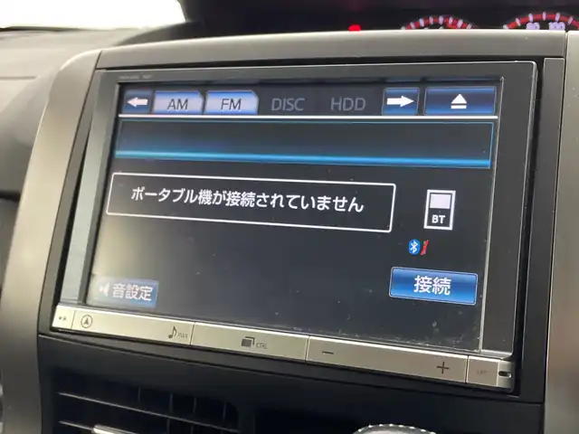トヨタ ヴォクシー ZS 煌Ⅱ 群馬県 2012(平24)年 8.2万km ホワイトパールクリスタルシャイン 純正８型ナビ　Ｂｌｕｅｔｏｏｔｈ　フルセグ　バックカメラ　両側パワースライドドア　ＨＩＤヘッドライト　オートライト　社外アルミホイール１５インチ　ＥＴＣ　スマートキー　カーテンエアバック　禁煙車