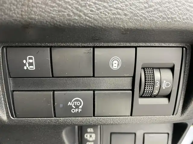 日産 ルークス HWS Gターボ アーバンクロム 富山県 2023(令5)年 4.5万km ホワイトパール 純正9型ディスプレイオーディオ（AM/FM/BT/USB）/全方位カメラ/ドライブレコーダー/ETC/片側パワースライドドア/レザーシート/衝突被害軽減システム/コーナーセンサー/横滑り防止装置/アイドリングストップ/純正アルミホイール/純正フロアマット/オートLEDライト/オートマチックハイビーム/フォグライト/革巻きステアリング/ステアリングスイッチ/スマートキー/スペアキー